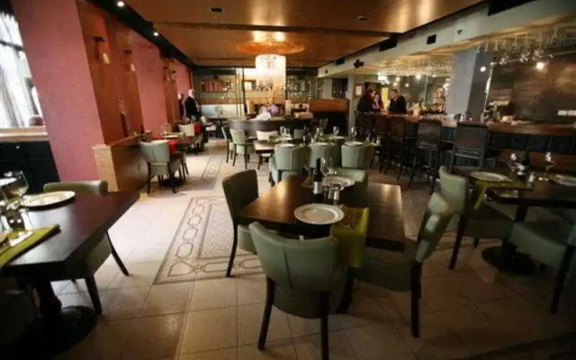 Montefiore Hotel