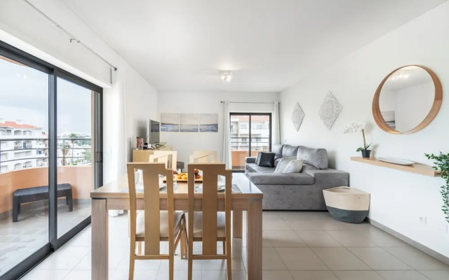 Praia DA Rocha Ocean View by Homing