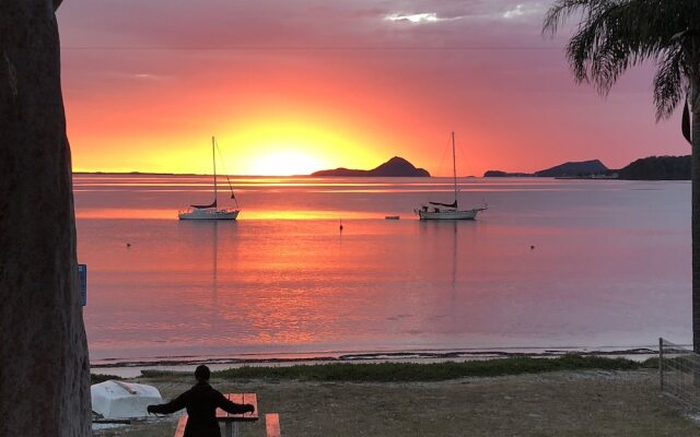 Salamander Beach Accommodation Adults Only