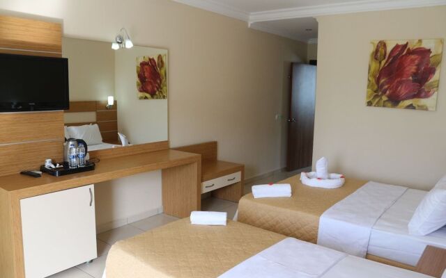 Green House City Hotel