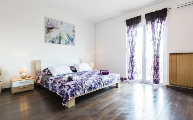Spacious Zadar Apartments Near Beach