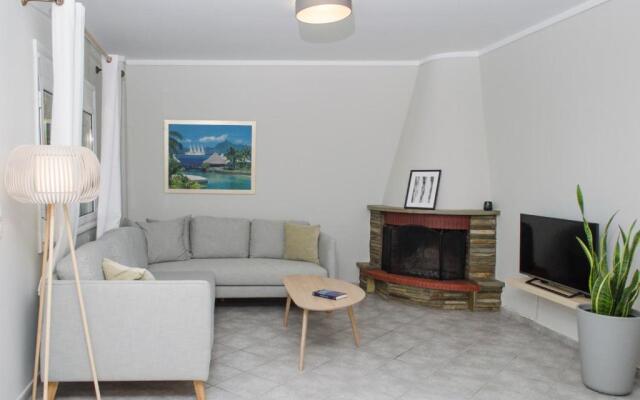 Thea Suites Potidea