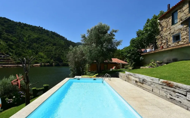 Casas de Pousadouro 1043