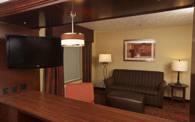 Hampton Inn & Suites by Hilton Fargo Medical Center