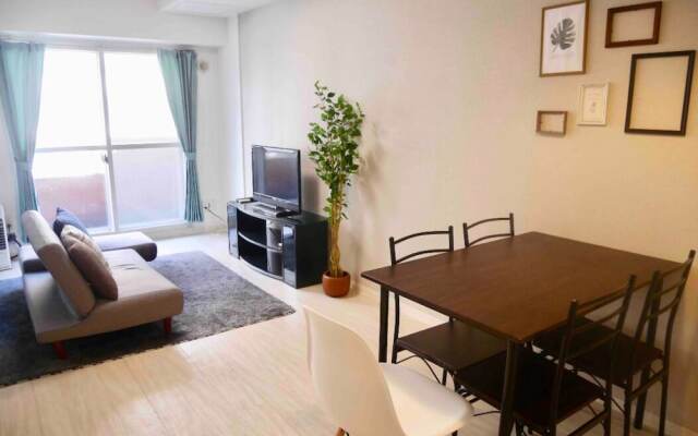 Sun court Minami 4-jo 302
