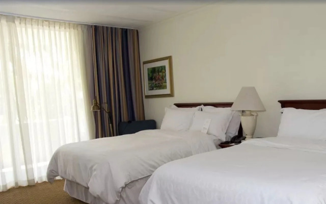 Sheraton Presidente San Salvador Hotel