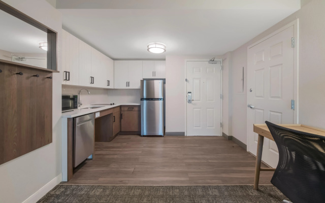 Staybridge Suites Chesapeake by IHG