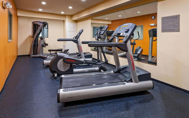 Country Inn & Suites by Radisson, Salisbury, MD