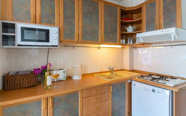 Korsan Apartments