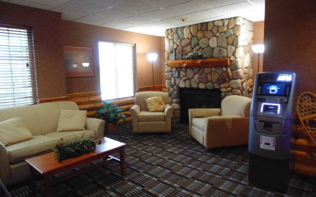 American Inn and Suites Houghton Lake