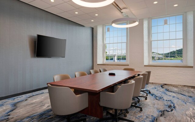 Fairfield Inn & Suites by Marriott Madison