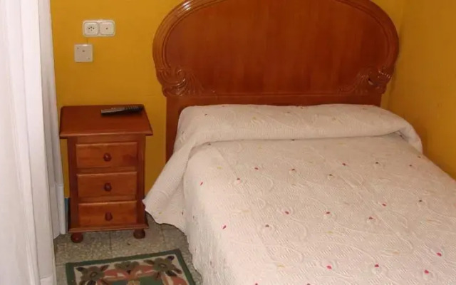 Hostal Restaurante Mayoral