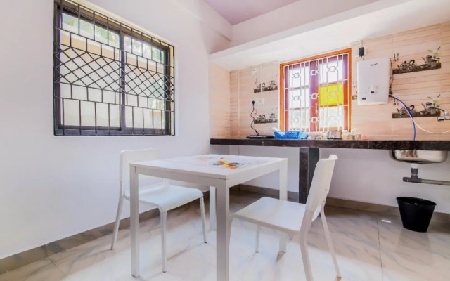 OYO 15489 Home Field View 1BHK Calangute