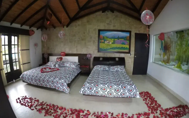 Mansion del Lago Calima