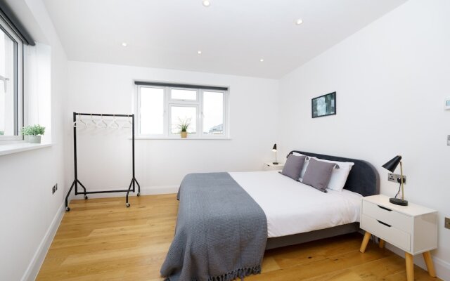 Panther House by Oval