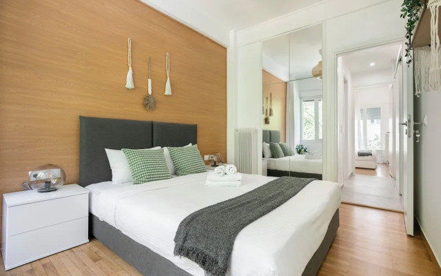 Mellow 2-Bedroom Apartment in Athens