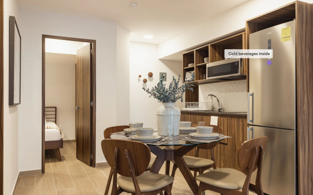 Casai Roma 2 BR Luxury Flat