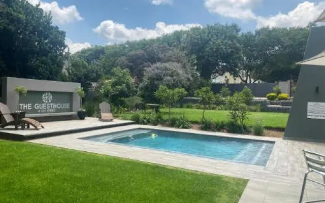 The Guesthouse 6 on Vrede