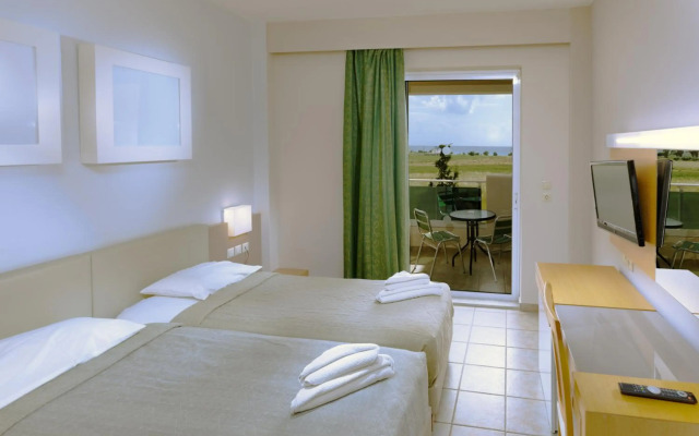 Sovereign Beach Hotel