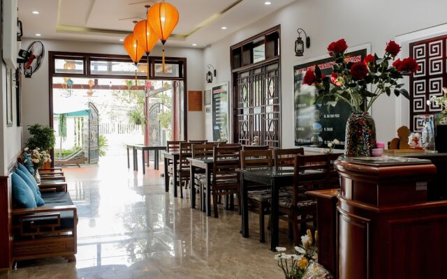 Hoi An Family Room with Swimming Pool