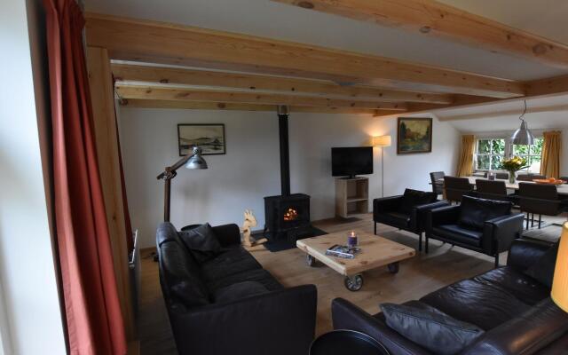 Spacious Apartment in Nieuwvliet near Sea