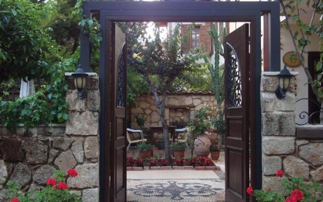 Don Pedro Garden