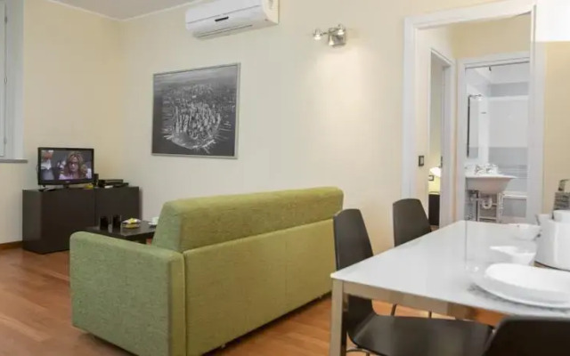 Ascanio Sforza Halldis Apartments