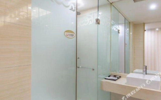 Tianhai Chain Hotel (Lushan High-speed Railway Station branch in Chaisang District)