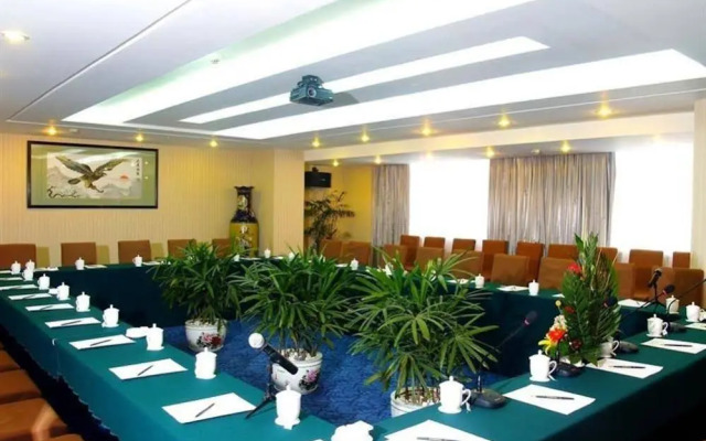 Rebecca Hotel