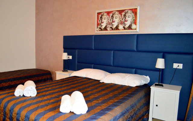 Check-inn Rooms