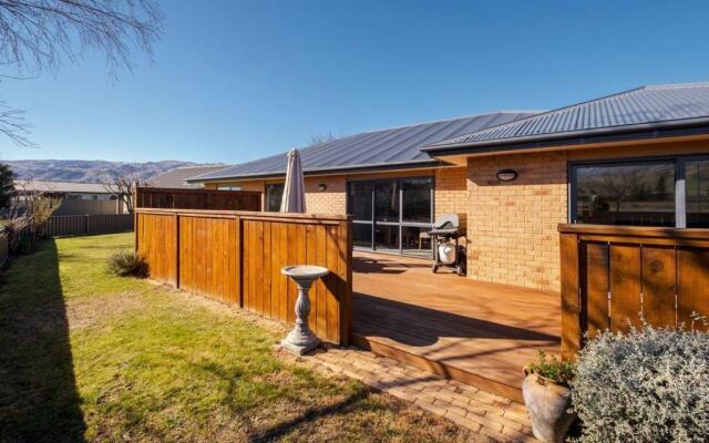 Seldom Inn - Cromwell Holiday Home