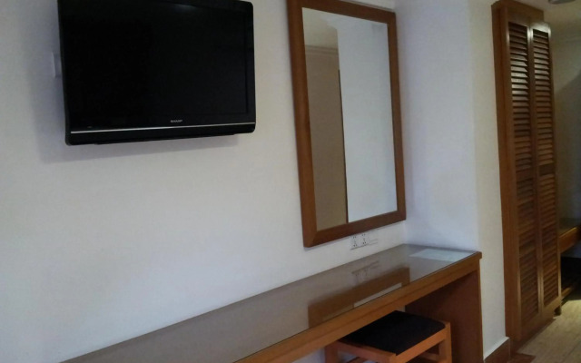 Cardogan Hotel