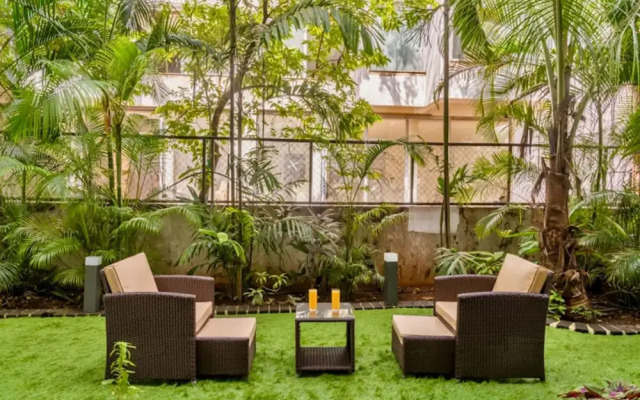 Modern Tropical 2bhk Near Beach Pool Garden