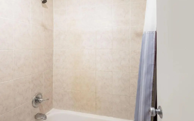 OYO Hotel Jackson North I-55