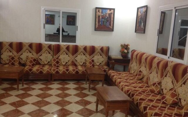 Motel Paris Dakar