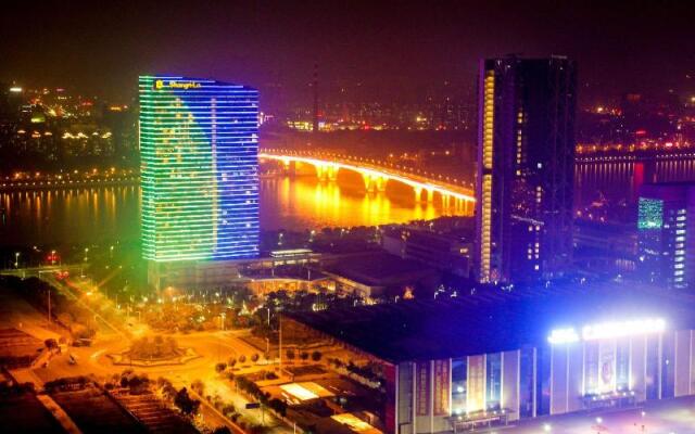 Guangzhou S L D International Apartment Poly World