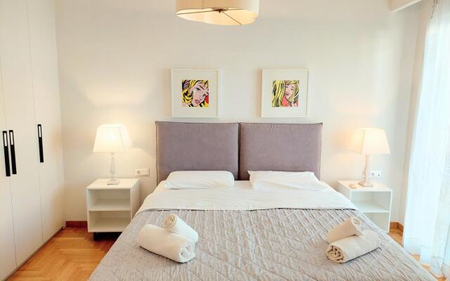 Elegant Apartment in Acropolis