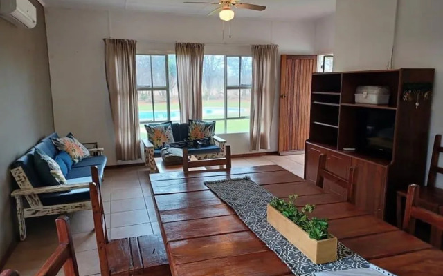 Zingela Nature Reserve - Doornstock Lodge