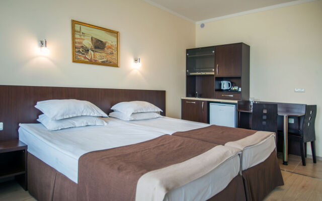 Hotel Tm Deluxe Located in Sunny Beach