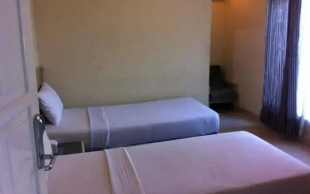 Hotel Gemilang