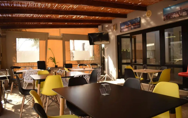 Zora Guesthouse and Spa
