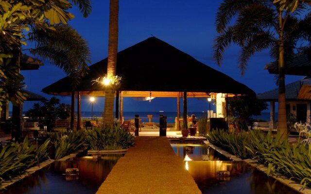 Golden Pine Beach Resort & Spa