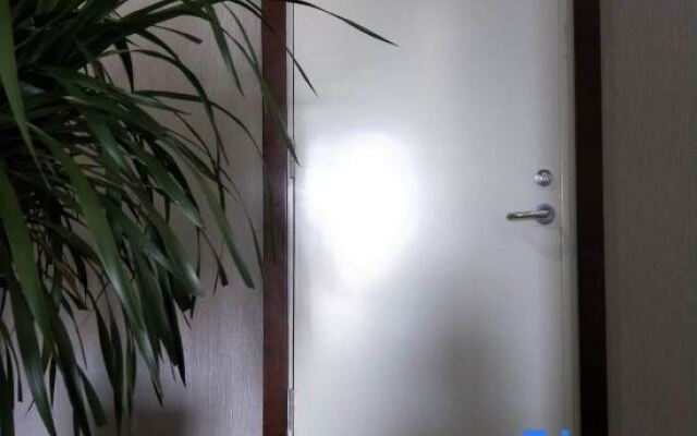 Huaxi Hongta Avenue High-speed Railway Station