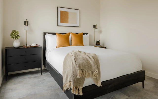 Sonder by Marriott Bonvoy The Artesian Apartments LoHi