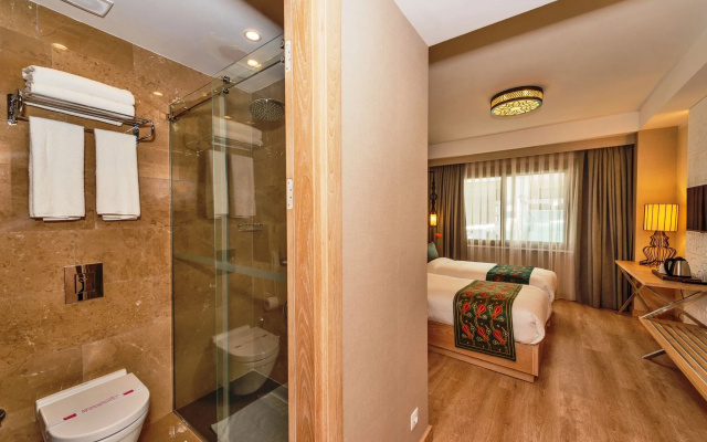 Aybar  & Spa