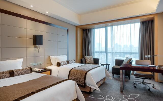 Crowne Plaza Yichang by IHG