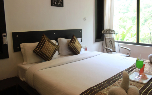 Haut Monde Hill Stream Resort and Spa