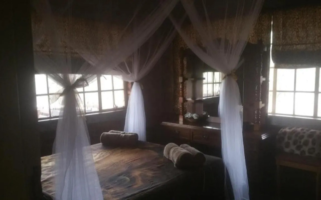 Marlothii Safari House