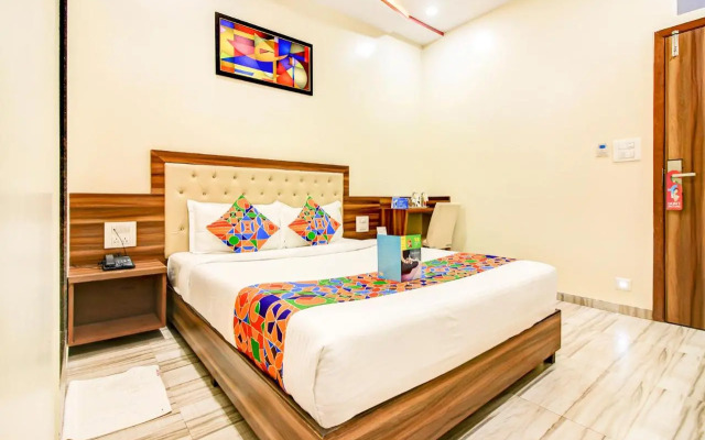 OYO 13614 Hotel Axis International