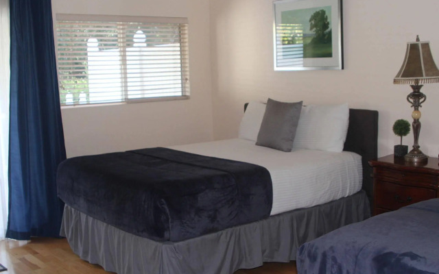 Peach Tree Inn